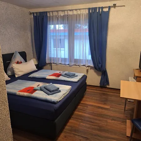 & Ferienhuetten Zur Alten Werft Pensjonat Alsleben