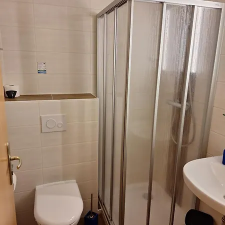 Pension&ferienhütten Zur Alten Werft Pensión Alsleben